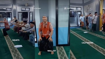 Latihan ringan otot kaki usai sholat Subuh di masjid Subang (Foto: Tangkapan layar video @hari.bugar)