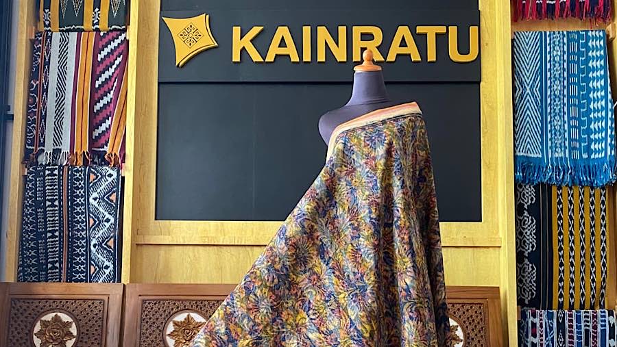 BRI Perluas Jangkauan UMKM Tenun Jepara ke Pasar Internasional
