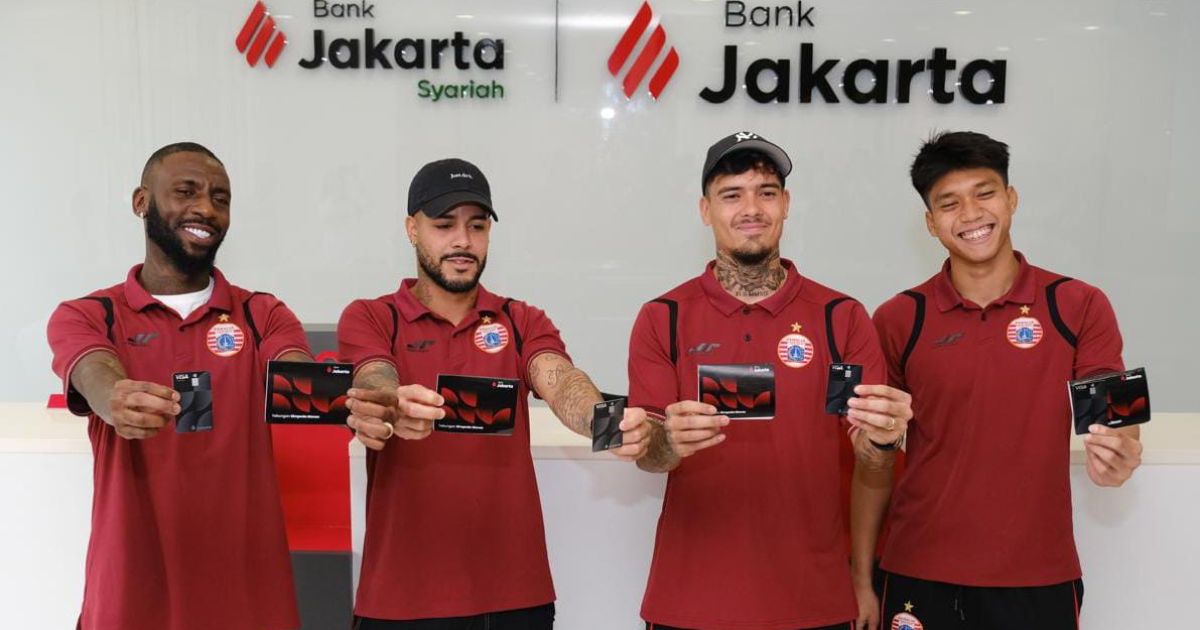 Bank Jakarta gelar literasi keuangan 'From the Pitch to the Branch' bersama pemain Persija dan Jakmania untuk dorong inklusi keuangan melalui JakOne Mobile. (Foto: Bank Jakarta)