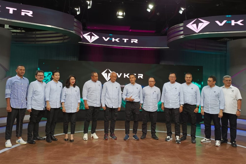 Jajaran Komisaris dan Direksi PT VKTR Teknologi  Mobilitas Tbk. (VKTR) (Bisnis/ Rizqi Rajendra)