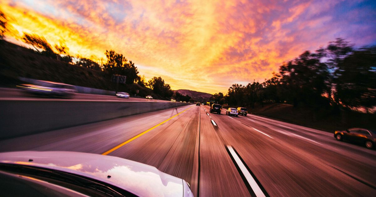 Ilustrasi jalan tol yang menerapkan tarif tol Semarang Jogja 2026 (foto: pexels)