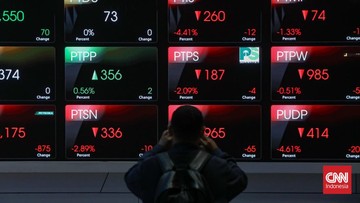 Pada perdagangan pagi, Rabu (4/3) IHSG mencatatkan penurunan dalam disertai 701 saham melemah, 49 saham menguat, dan 59 saham stagnan. (FOTO:CNN Indonesia/Adi Maulana Ibrahim).