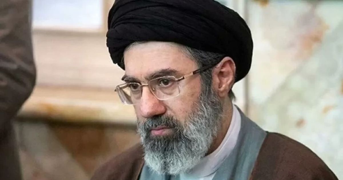 Mojtaba Khamenei (Foto/X/@_GlobeObserver)