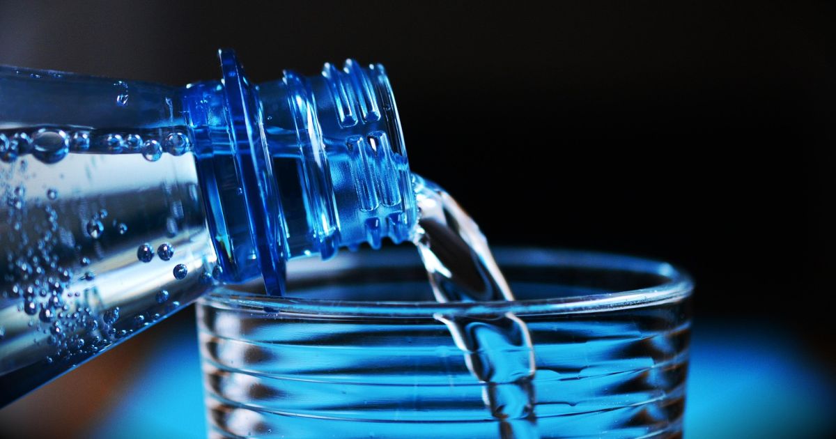 Ilustrasi Air Minum (Pixabay)
