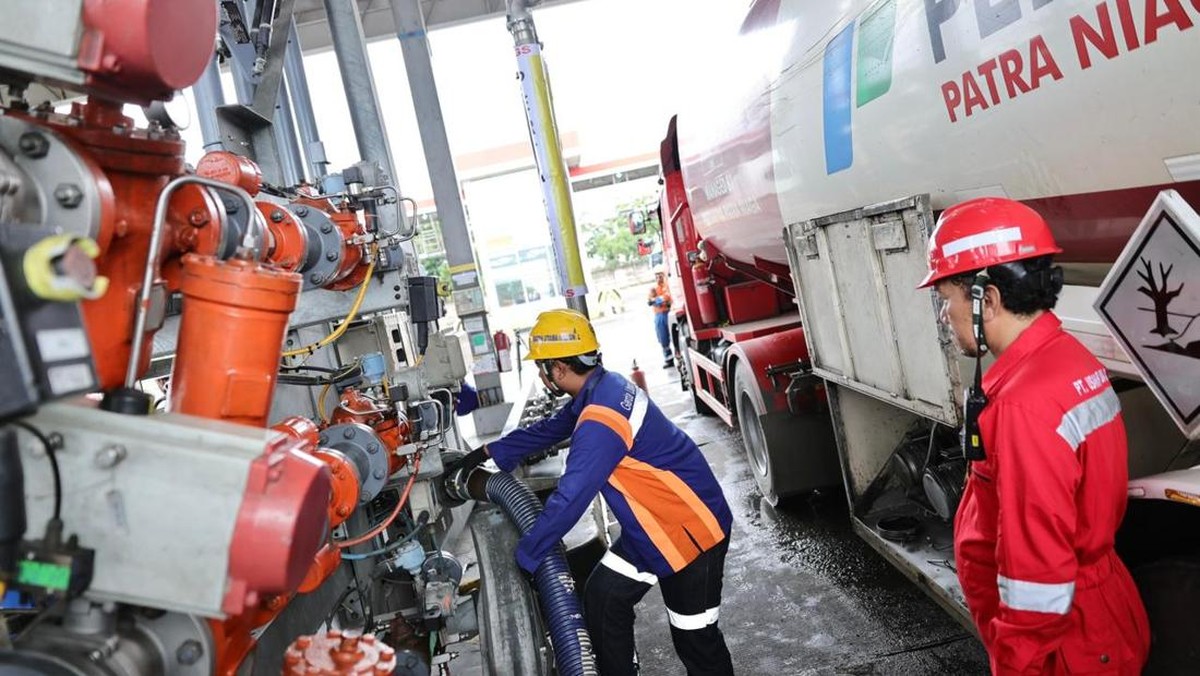 Foto: PT Pertamina (Persero) resmi mengintegrasikan bisnis hilir ke dalam satu entitas terpadu. Pertamina secara resmi menyatukan tiga Sub Holding yang bergerak di sektor hilir yaitu PT Pertamina Patra Niaga (PPN), PT Kilang Pertamina Internasional (KPI), dan segmen bisnis PT Pertamina International Shipping (PIS), bergabung (merger) menjadi Sub Holding Downstream, di bawah entitas PT Pertamina Patra Niaga, Rabu (04/02/2026) malam. (Dok. PT Pertamina (Persero))