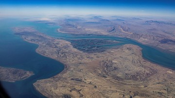 Selat Hormuz (Foto: REUTERS/Nicolas Economou)