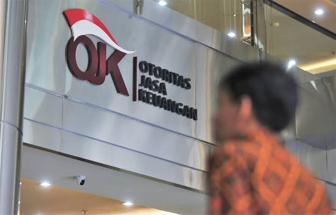 Ilustrasi: Kantor OJK. (Foto: Muhammad Zulfikar)