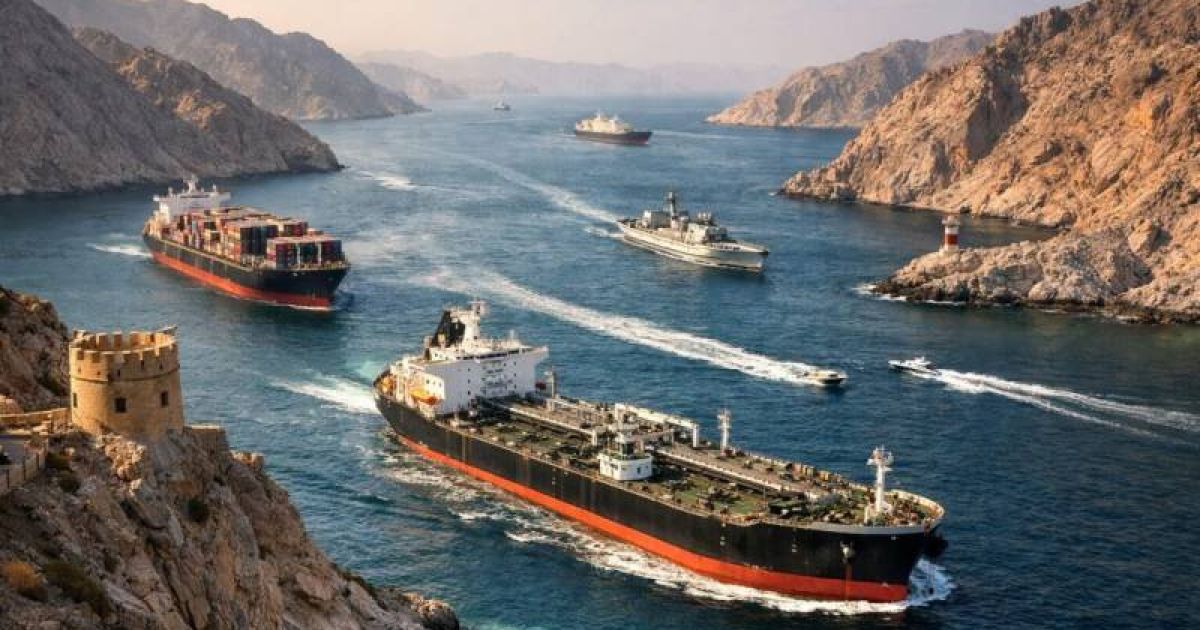 Ilustrasi Selat Hormuz di Senja Hari (Foto via SP)