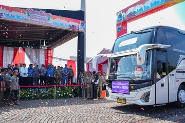OMG dan Dishub DKI Jakarta Kembali Gencarkan Misi Kemanusiaan, Ratusan Pemudik Dilepas ke Jawa dan Sumatera