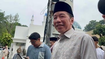 Foto: Jokowi usai salat Idul Fitri 2026 (Rumondang/detikcom)
