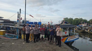 Foto: Polsek Pakuhaji patroli keliling di pesisir Tangerang (dok. istimewa)