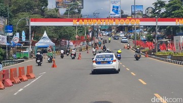 Ilustrasi - Foto: One Way di Puncak Bogor arah Jakarta. (Sholihin/detikcom)