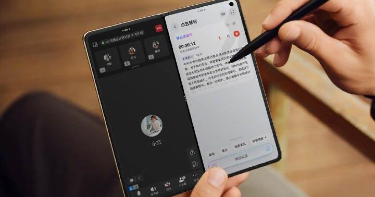 Huawei Mate X8 (foto: Huawei Central)