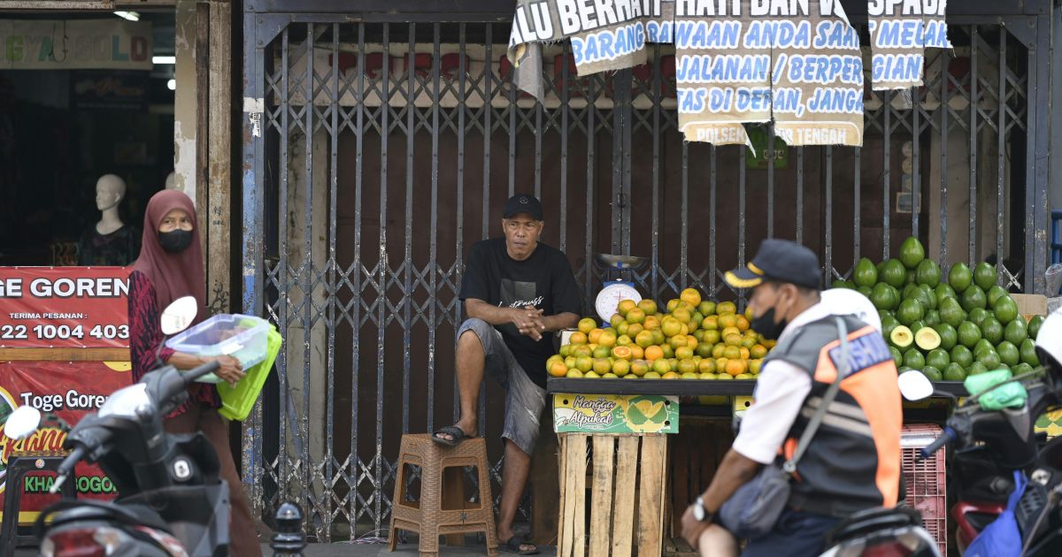 Ilustrasi pedagang buah jeruk (Foto Pexels)