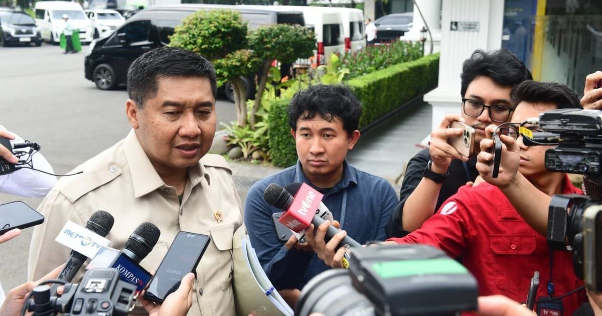 Menteri PKP Maruarar Sirait (Ara) saat ditemui awak media di Istana, Jakarta, Senin (6/4/2026). (Dok. Setpres via Kompas.com)