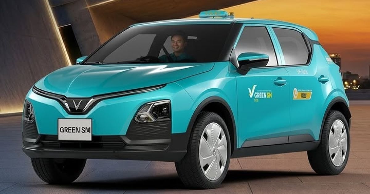 Sopir taksi Green SM yang terlibat kecelakaan Kereta Api Bekasi diketahui baru bekerja selama dua hari. [Foto: Instagram/@id.greensm]