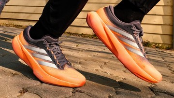 Risiko Kesehatan Tersembunyi: Mengapa Memilih Sepatu Terlalu Kecil Bisa Berbahaya