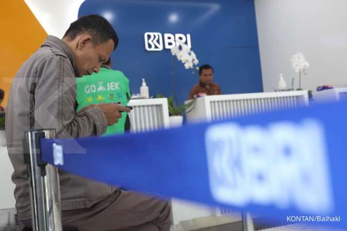 Margin Bunga Bersih Perbankan Melandai ke 4,38%, Siapa Pemimpin Pasar di Tengah Tren Penurunan Ini?