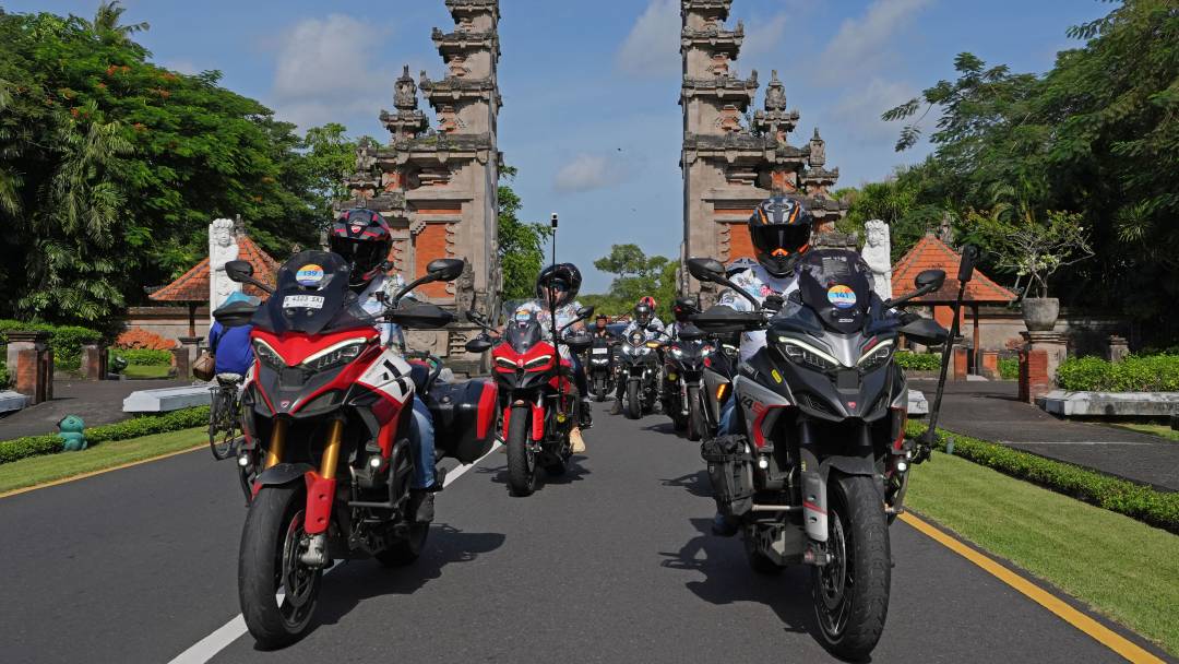 Ducati 'We Ride As One' ke-100 Tahun Rayakan Persaudaraan Bikers di Bali