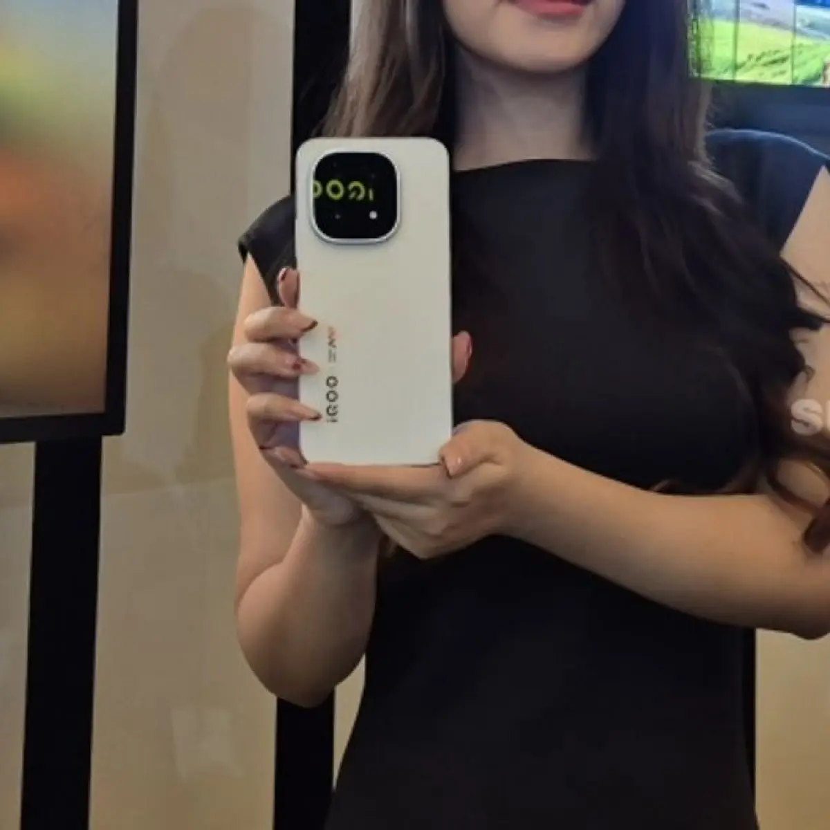 Menilik Masa Depan iQOO 16: Bocoran Flagship Bertenaga Snapdragon 8 Elite Gen 6