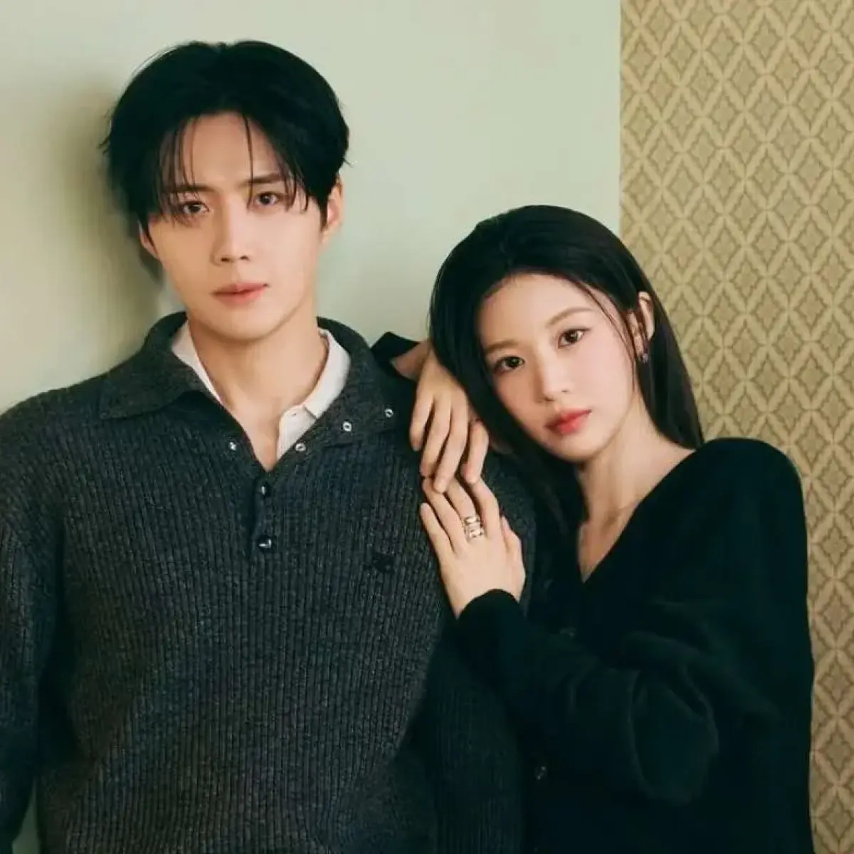 Kim Seon Ho dan Go Youn Jung Segera Hadir di Netflix dengan Kisah Cinta Juru Bahasa dan Bintang Top