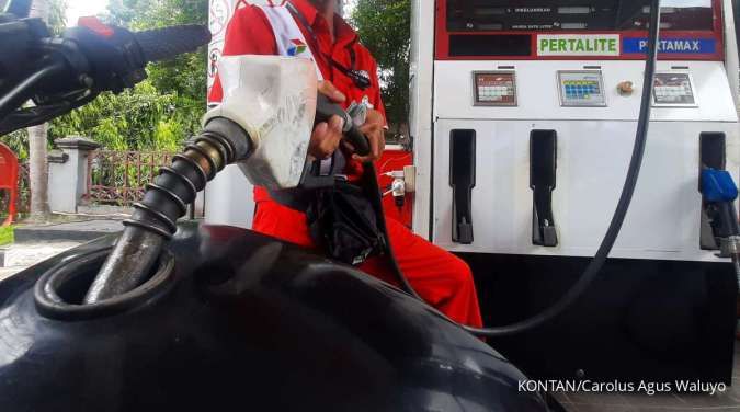 Ilustrasi: Wacana Pembatasan BBM Subsidi Disikapi Serius, YLKI Soroti Potensi Kebangkitan Pasar Gelap