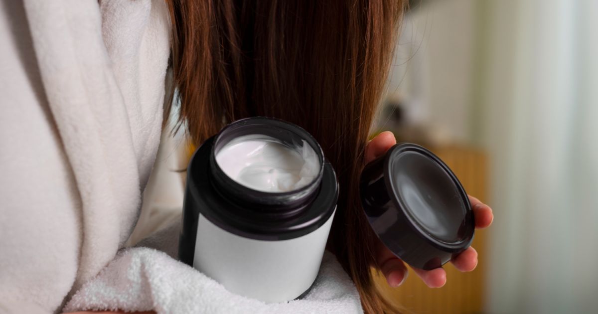 Ilustrasi manfaat hair mask untuk rambut [Foto:Magnific]
