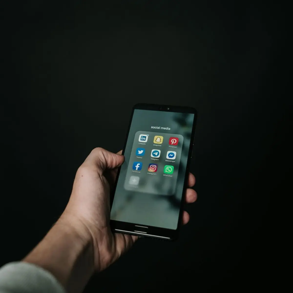 Apple Memperkenalkan iPhone 17e di Indonesia: Opsi Performa Unggul dengan Harga Lebih Terjangkau