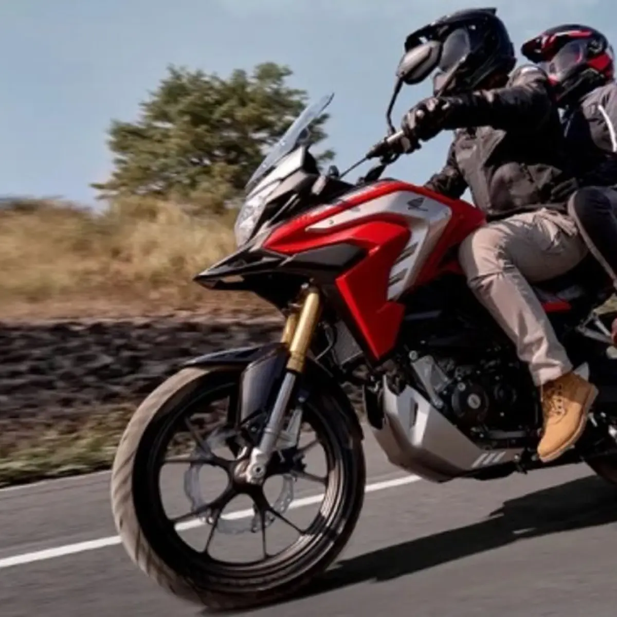 Honda CB150X. (Astra Honda)