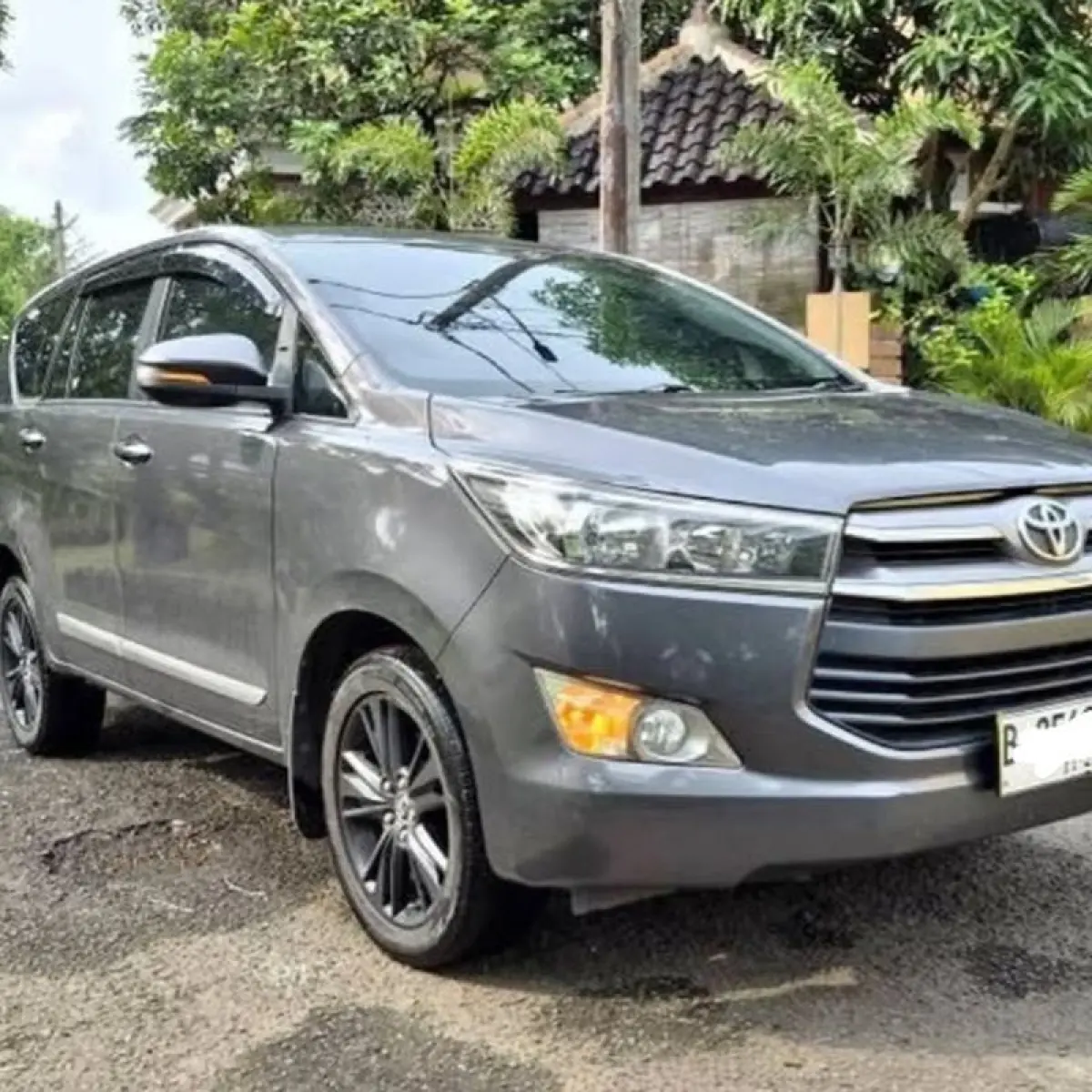 Toyota Innova Diesel Bekas Masih Bertahan di Harga Rp200 Juta, Ini Alasan Utama Permintaannya Melonjak