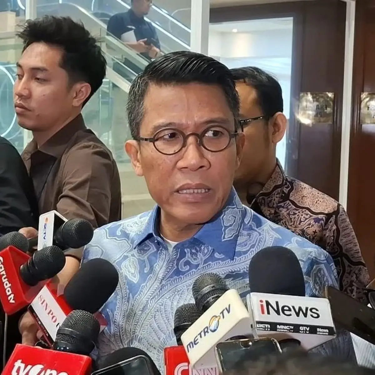 Respons DPR atas Wacana Dolar oleh Presiden: Upaya Stabilisasi Sentimen Publik di Tengah Tekanan Rupiah