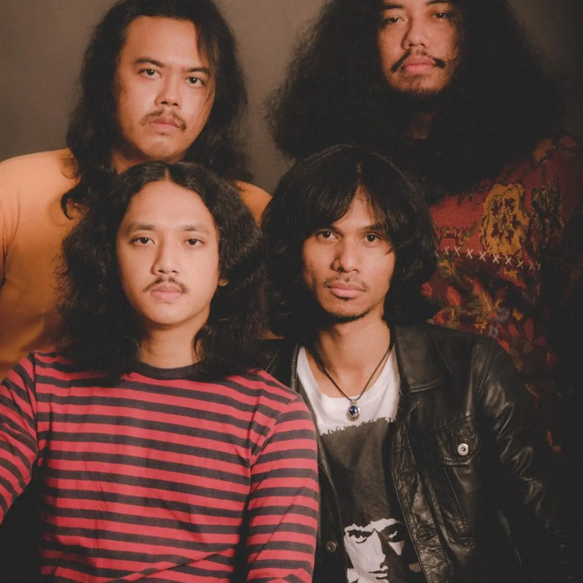 Black Horses Rilis Album Ketiga 'Jahanam', Gandeng Coki Kelompok Penerbang Roket untuk Sentuhan Satir