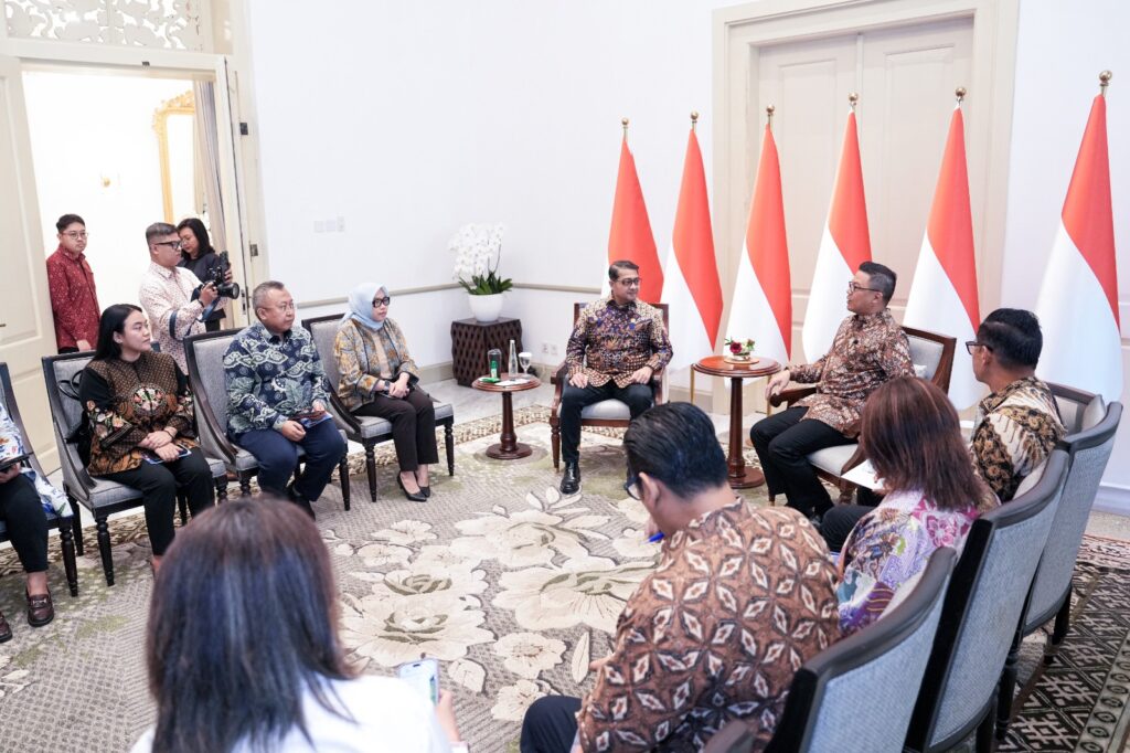 Sinergi Kemenlu dan Kemenparekraf Diperkuat untuk Dongkrak Ekonomi Kreatif Indonesia di Arena Global