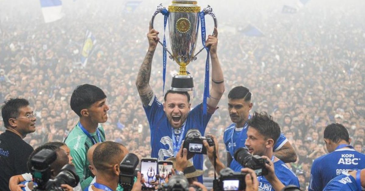 Sejarah Tercipta! Persib Bandung Segel Gelar Juara Super League 2025/2026 dan Cetak Rekor Hat-Trick Kampiun