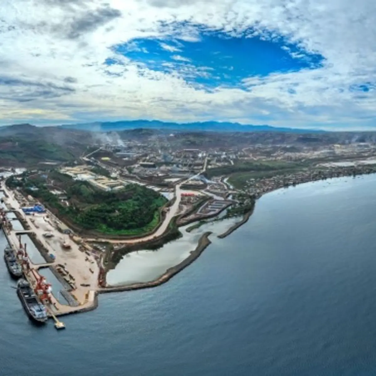Gambar aerial area pertambangan dan pemrosesan nikel milik Harita  (Dok: Harita)