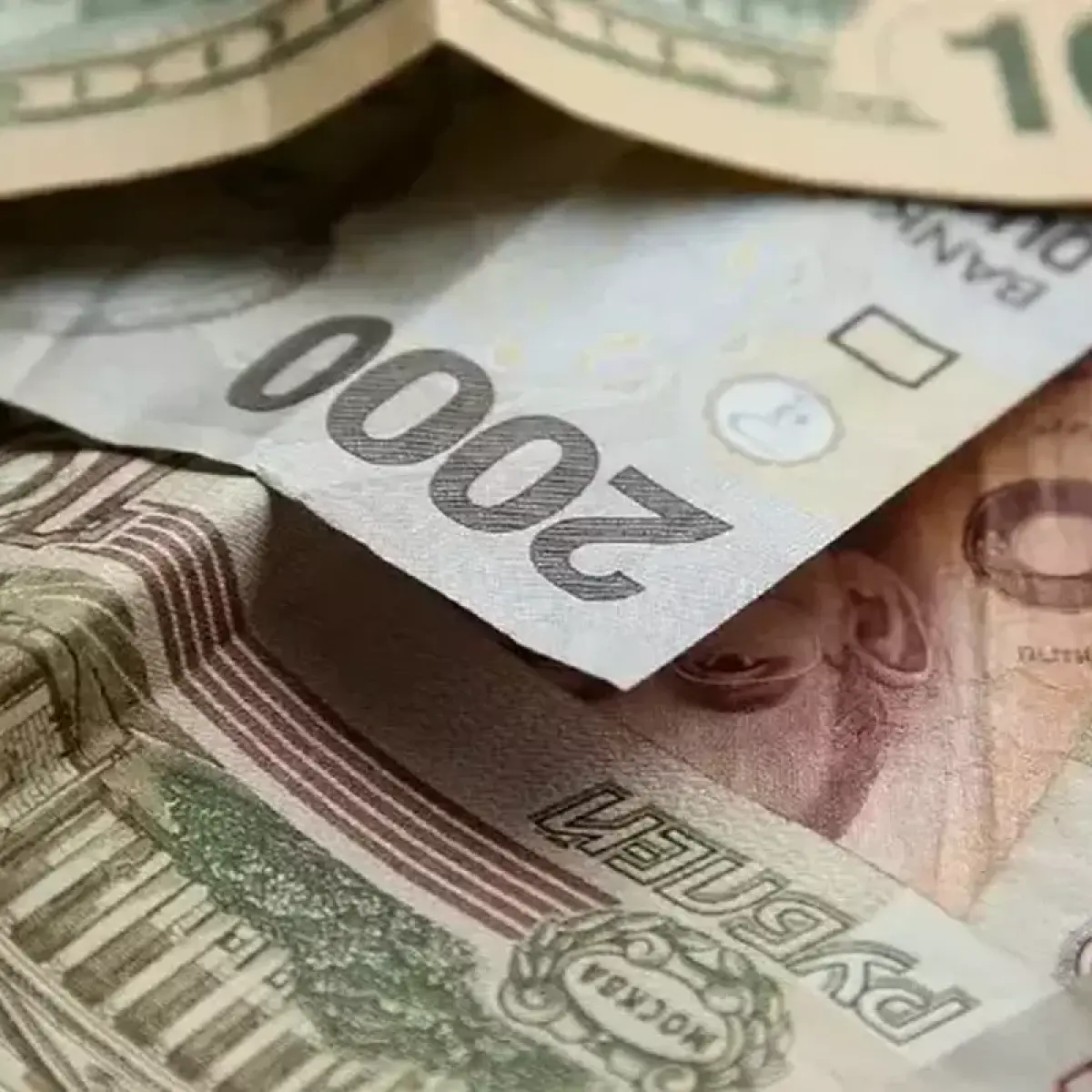 Dampak Pelemahan Rupiah Terhadap Sektor Ritel: Kadin Soroti Krisis Arus Kas Imbas Kurs Dolar