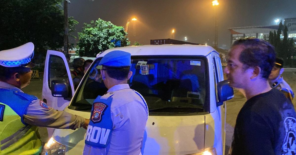 Polres Pelabuhan Tanjung Priok melaksanakan kegiatan Patroli Cipta Kondisi Stasioner pada Minggu (24/5/2026) dini hari. [Foto: Polres Pelabuhan Tanjung Priok]