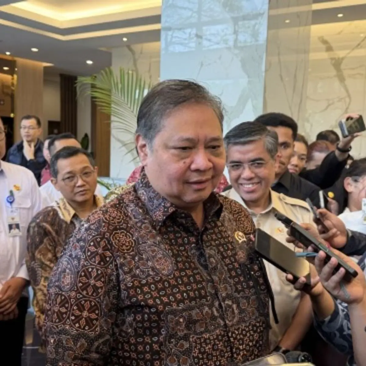 Strategi Jangka Menengah: Pemerintah Perpanjang Kebijakan WFH Demi Penghematan Energi Nasional