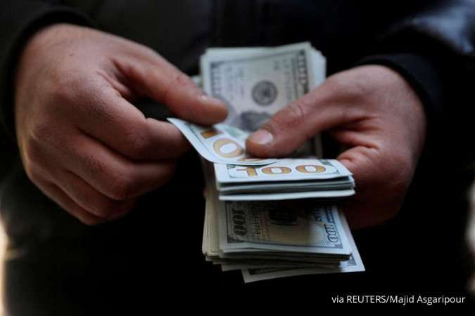 Ilustrasi: Rupiah Tertekan, Layanan Lindung Nilai (Hedging) Perbankan Diprediksi Makin Diminati Korporasi