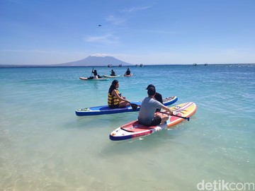 Pesona Ikonik Pulau Tabuhan: Menguak Keindahan Pasir Putih di Jantung Selat Bali