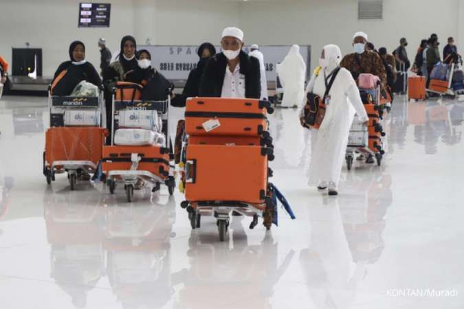 Biaya Umrah Melonjak, Operator Perjalanan Hadapi Tekanan Ganda Akibat Kurs Rupiah dan Harga Tiket Pesawat