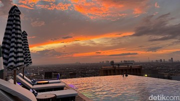 The Trans Luxury Hotel Surabaya. Foto: Aprilia Devi/detikJatim