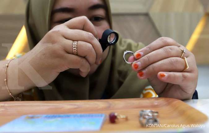Ilustrasi: Dampak Kenaikan Suku Bunga Acuan BI terhadap Biaya Dana dan Permintaan Bisnis Pegadaian
