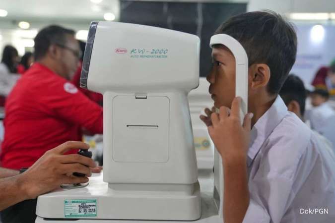 PGN Perkuat Akses Kesehatan Komunitas Lewat Pemeriksaan Mata Gratis untuk Pelajar dan Warga