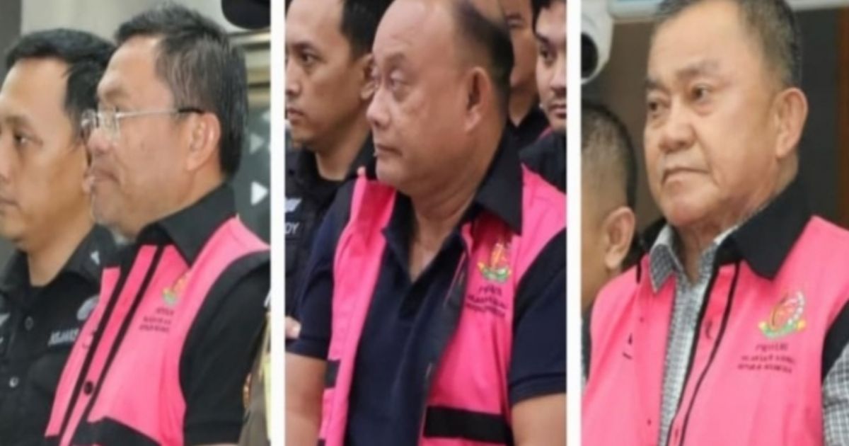 Tiga Petinggi Badan Gizi Nasional (BGN) yang ditahan Kejagung usai diduga lakukan korupsi program MBG. [Foto: X/@karirfess]
