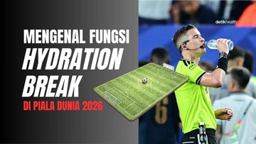 Piala Dunia 2026 menerapkan jeda khusus untuk minum demi keselamatan para pemain bola. Foto: Uyung/detikHealth