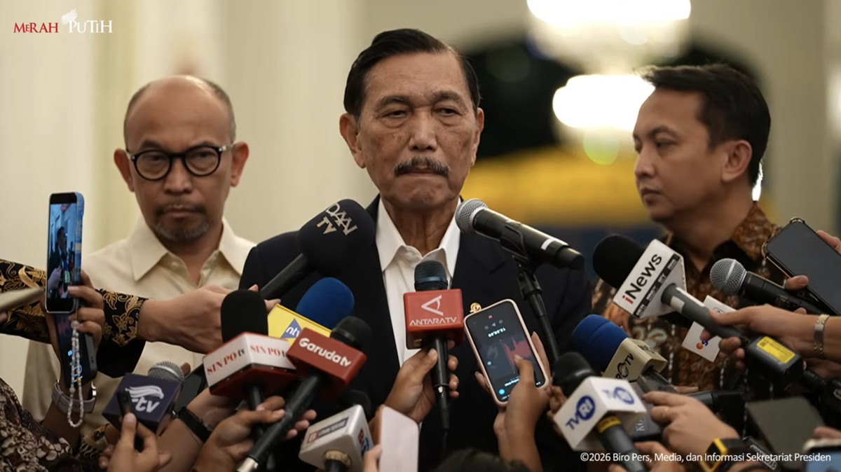 Foto: Ketua Dewan Ekonomi Nasional (DEN), Luhut Binsar Pandjaitan saat menyampaikan keterangan kepada media usai melakukan pertemuan dengan Presiden Prabowo Subianto di Istana Negara, Jakarta, Selasa (9/6/2026). (Tangkapan Layar Youtube/Sekretariat Presiden)