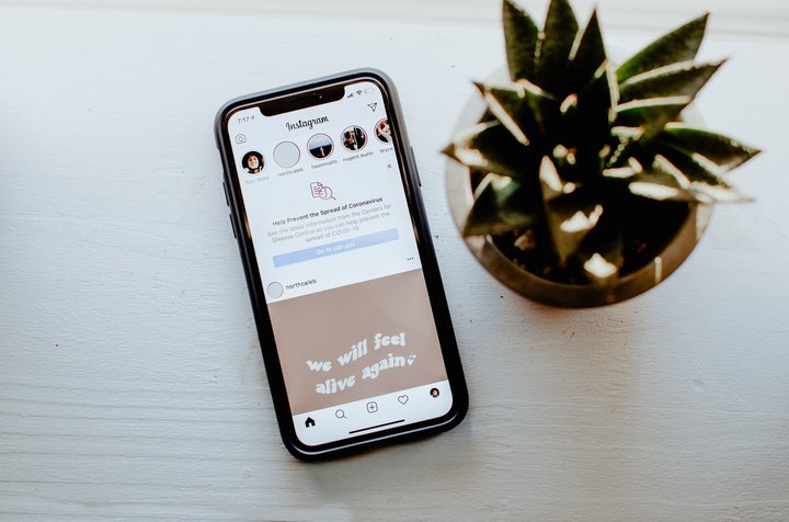 Inovasi Instagram Terbaru: Setiap Gambar dalam Unggahan Carousel Kini Bisa Punya Narasi Deskriptif Mandiri