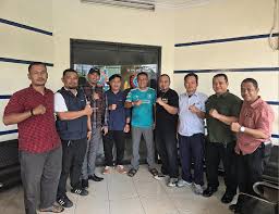 Kunjungan H. Obon Tabroni ke DPC KSPS Kabupaten-Kota Bekasi