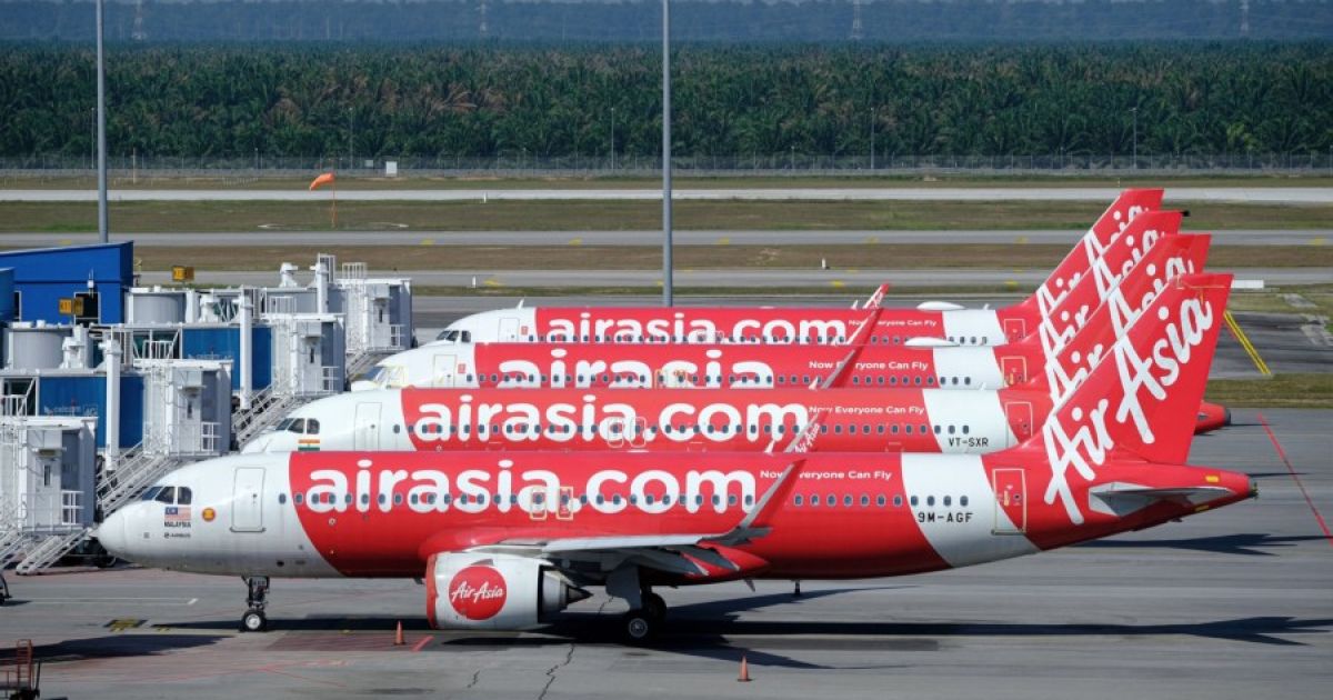 AirAsia: Dari Harga 1 Ringgit Menjadi Raksasa, Kini Terjebak Krisis Utang dan Avtur